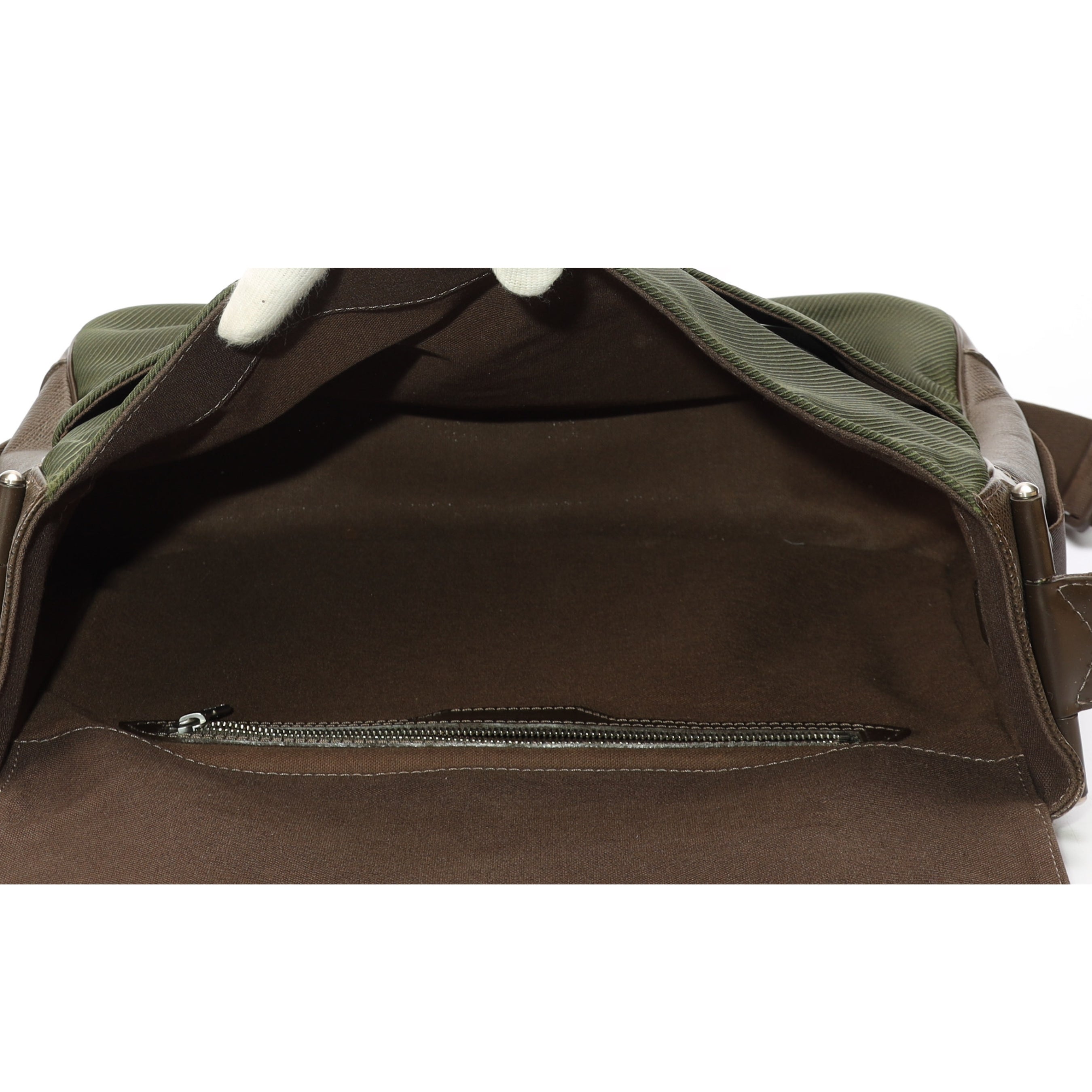 Louis Vuitton Grizzli Taiga Roman Messenger Bag