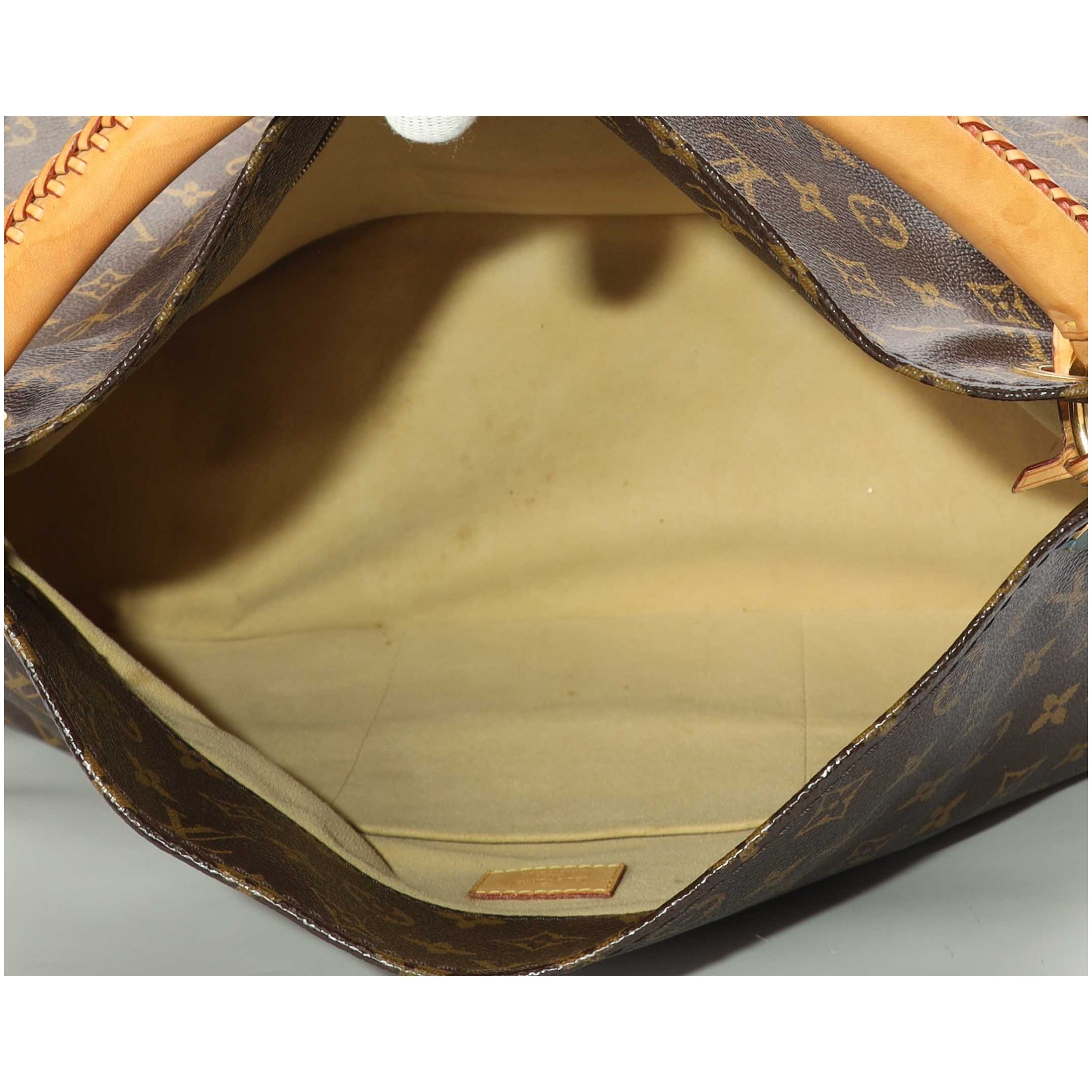Louis Vuitton Monogram Canvas Artsy Bag