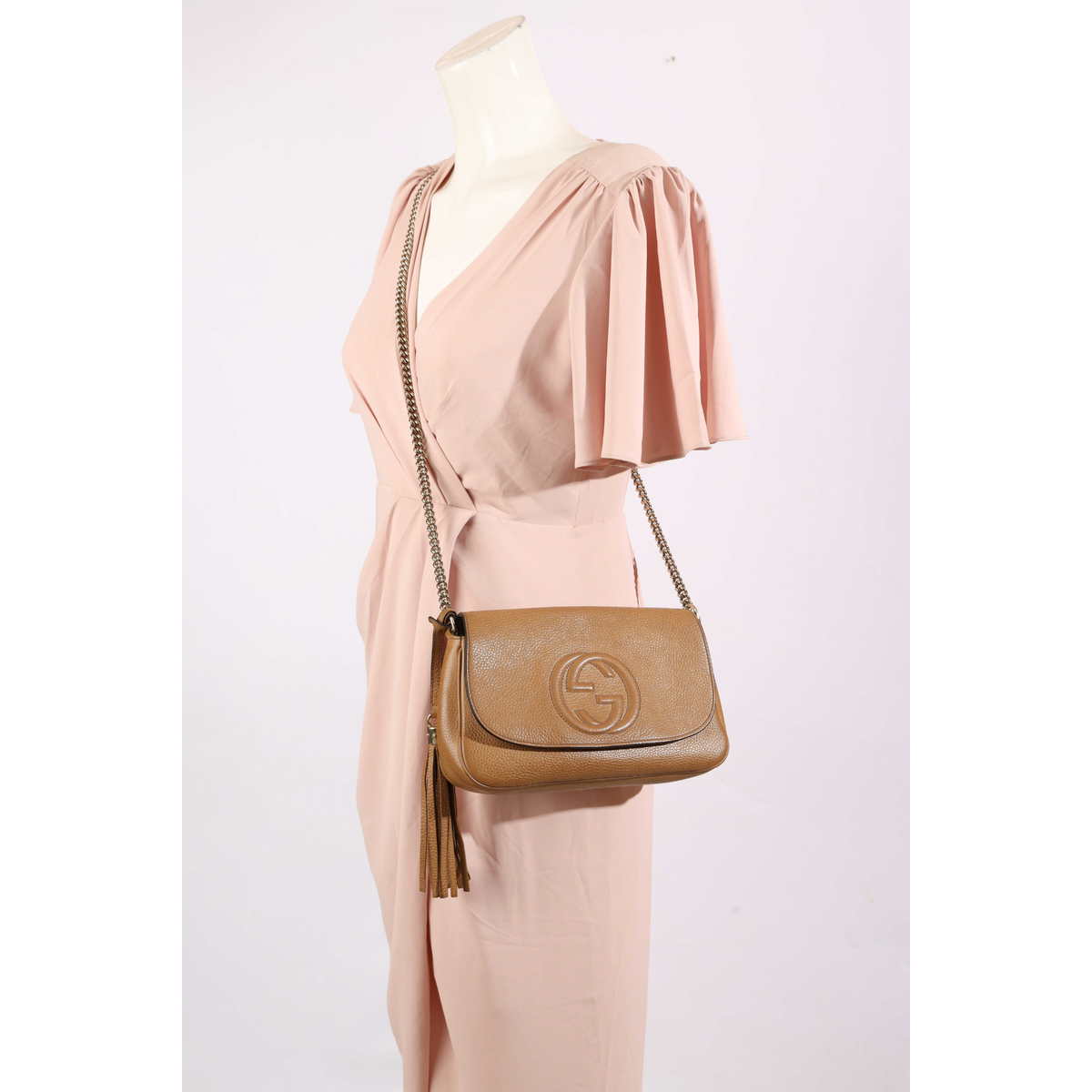 Gucci Beige Soho Chain Crossbody Bag