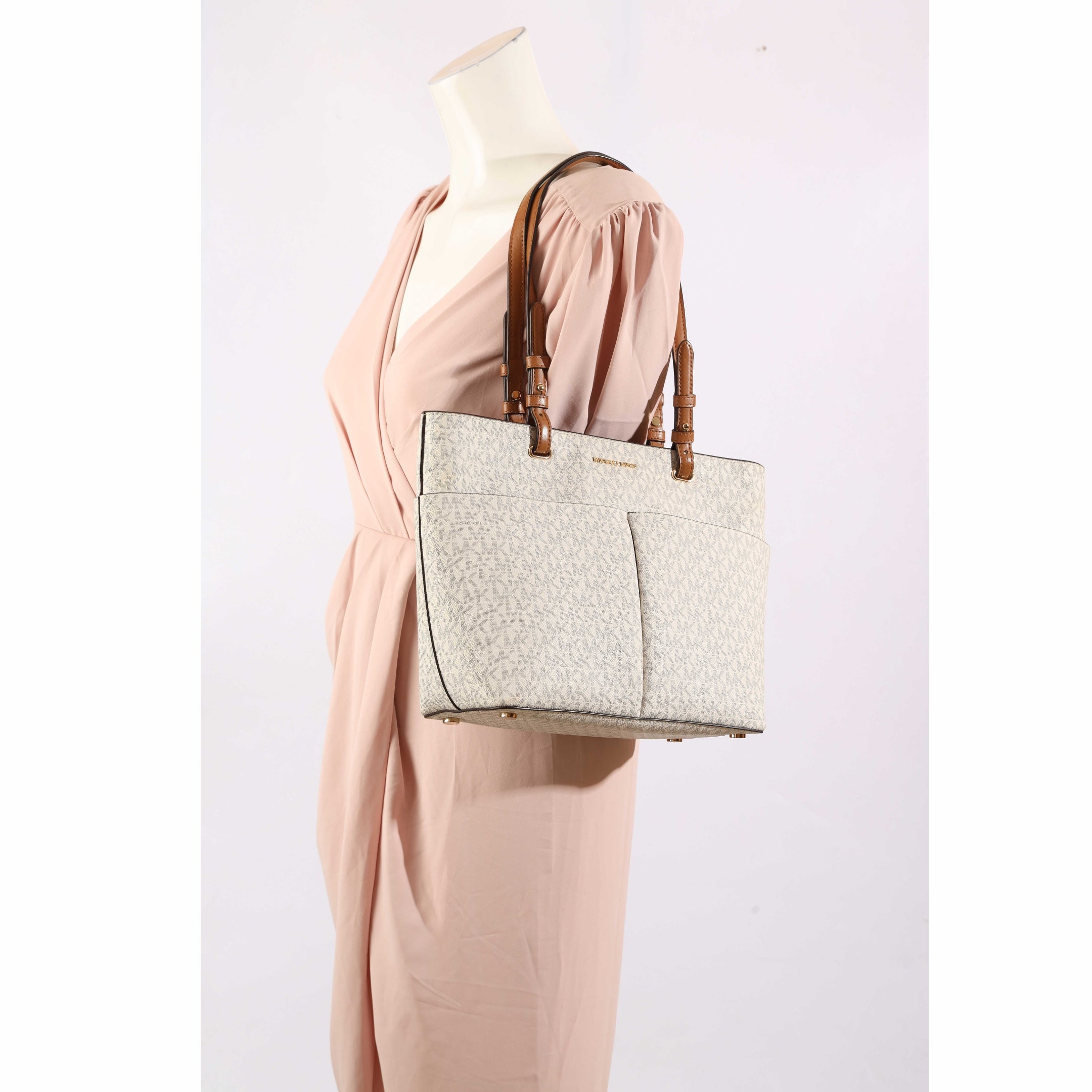 Michael Kors Vanilla Logo Bedford Tote