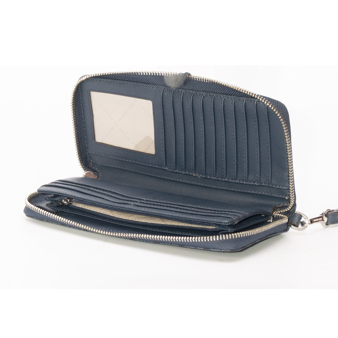 Michael Kors Jet Set Travel Continental Bi-Fold Wristlet