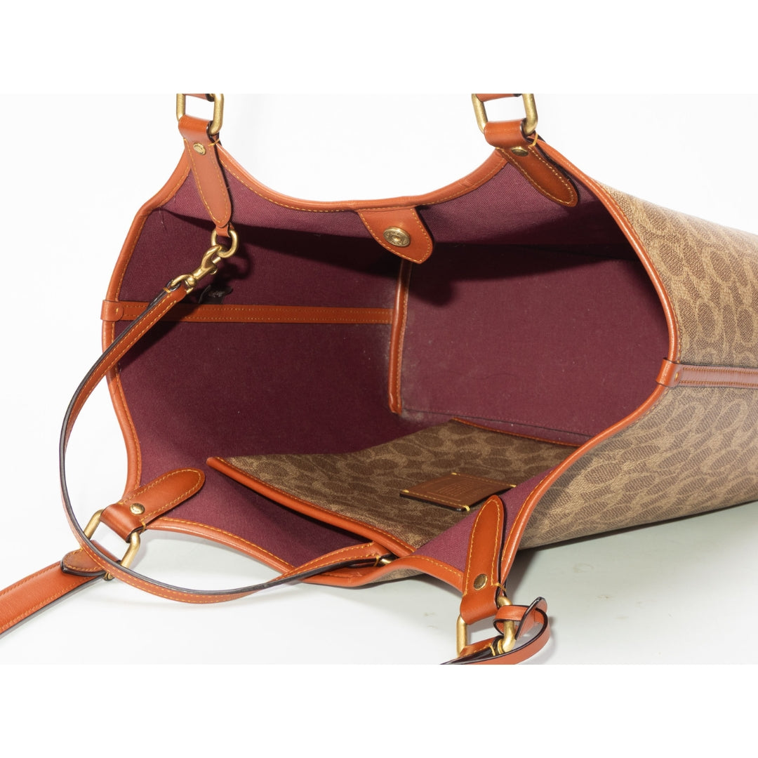 Coach Signature Canvas Day Tote