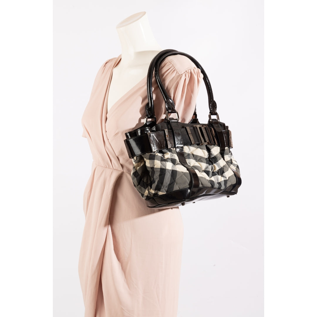 Burberry Beat Check Medium Landscape Tote