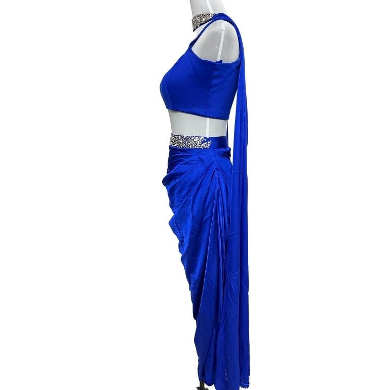 Farah Sanjana Lehenga