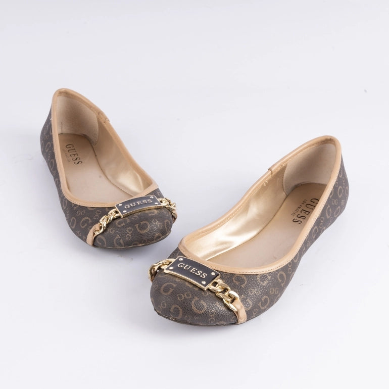 Guess Gina Chain Logo Ballet Flats
