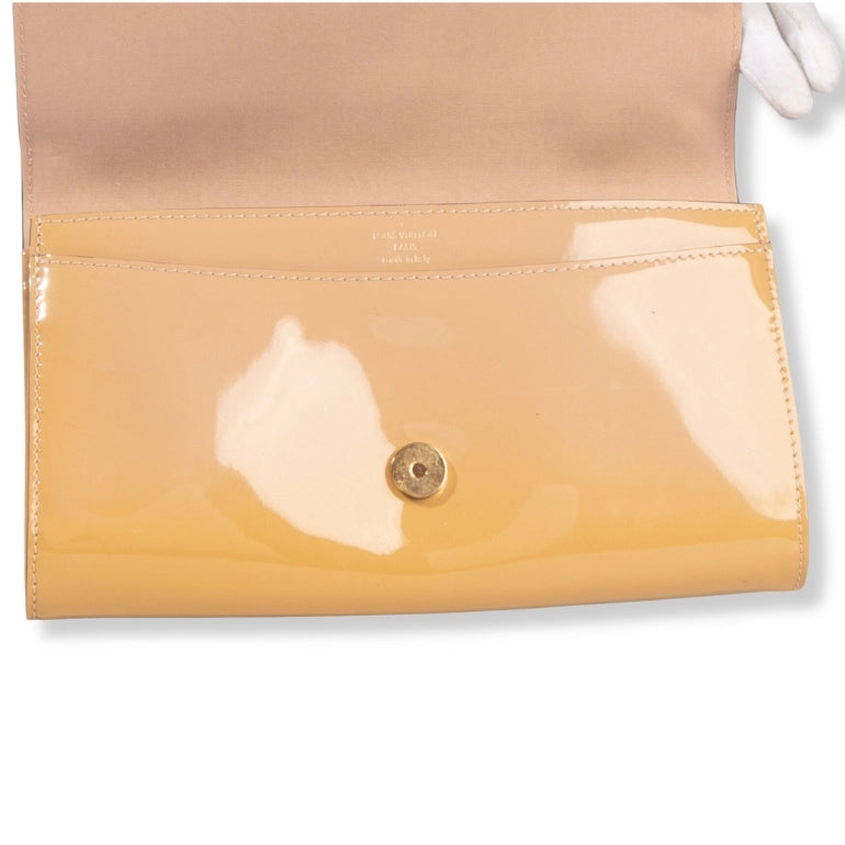 Louis Vuitton Vernis Louise Clutch