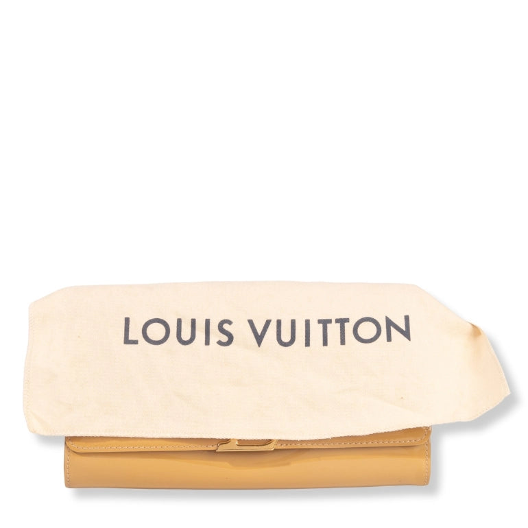Louis Vuitton Vernis Louise Clutch