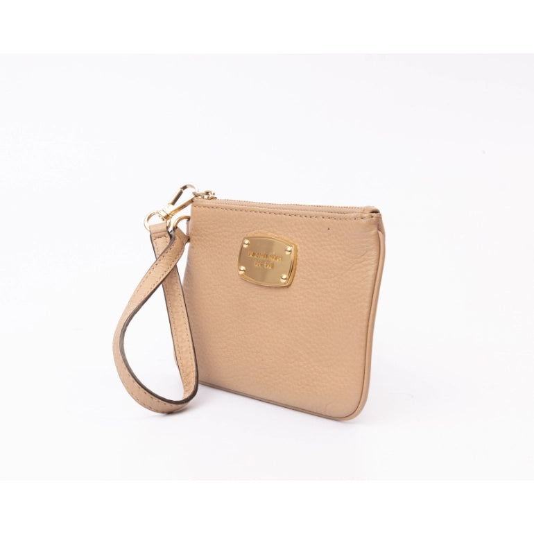 Michael Kors Jet Set Item Wristlet