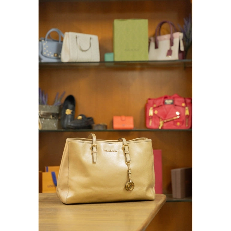Michael Kors Jet Set Travel Tote