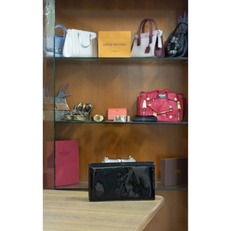 Saint Laurent YSL Belle de Jour Flap Clutch