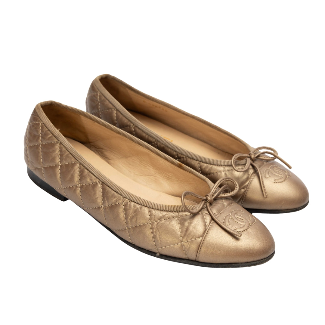 Chanel Leather Bow Accents Ballet Flats