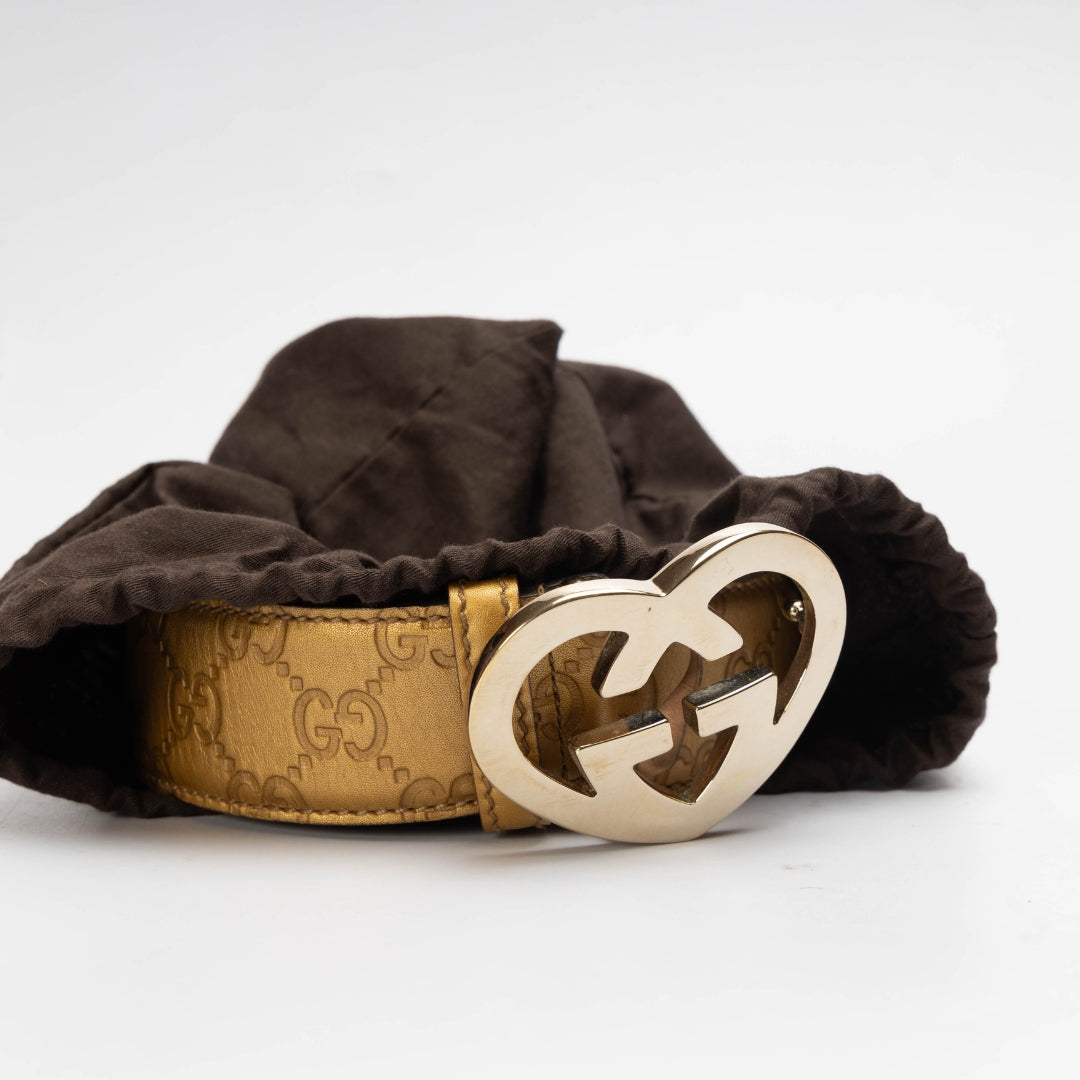 Gucci GG Canvas Lovely Heart Buckle Belt