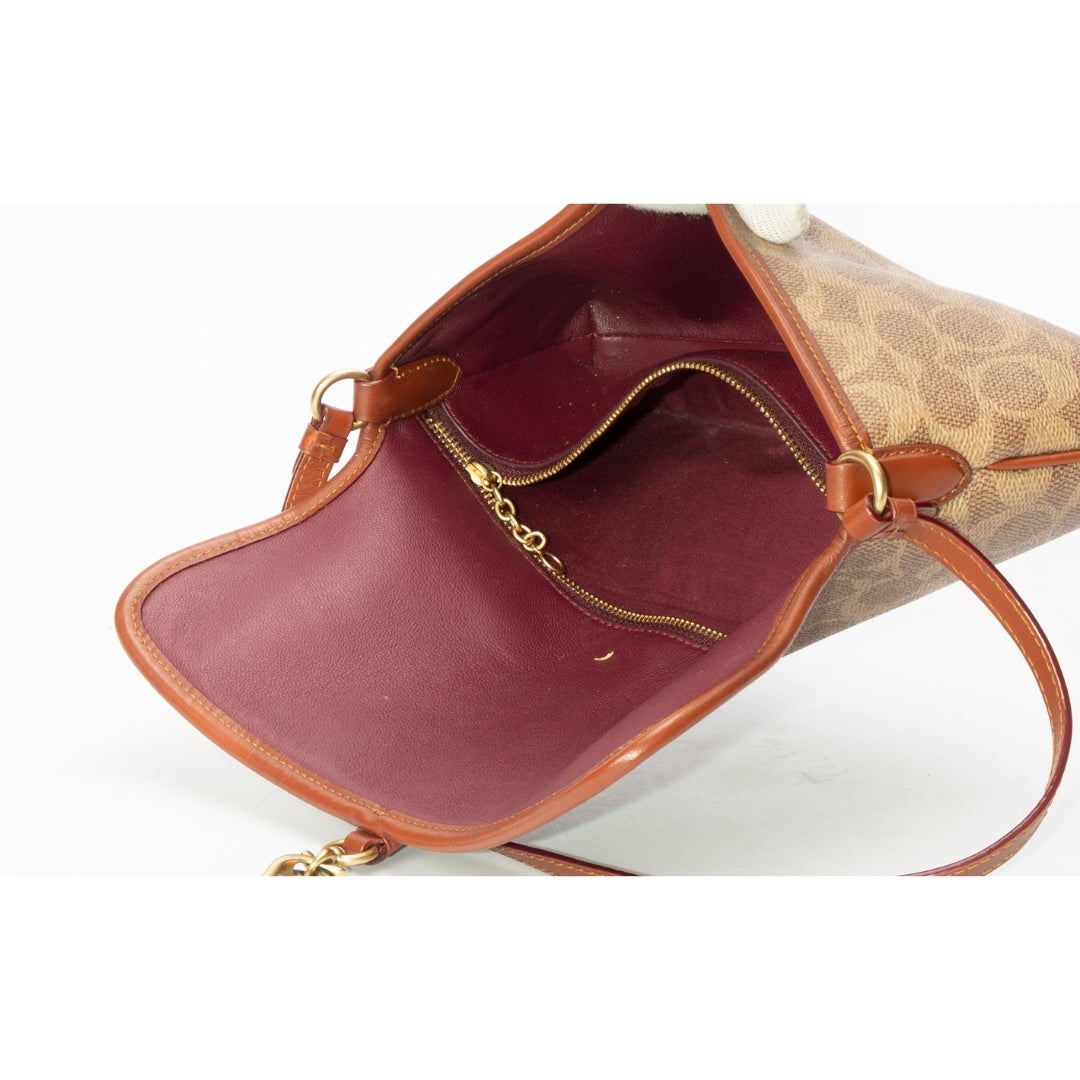 Coach Hamptons Medium Bag