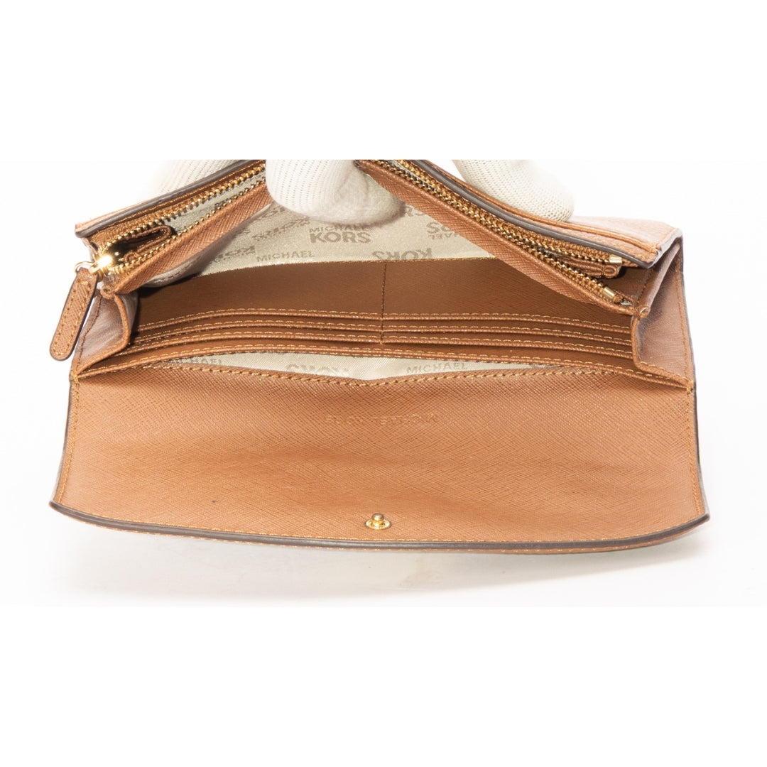 Michael Kors Jet Set Slim Flap Wallet