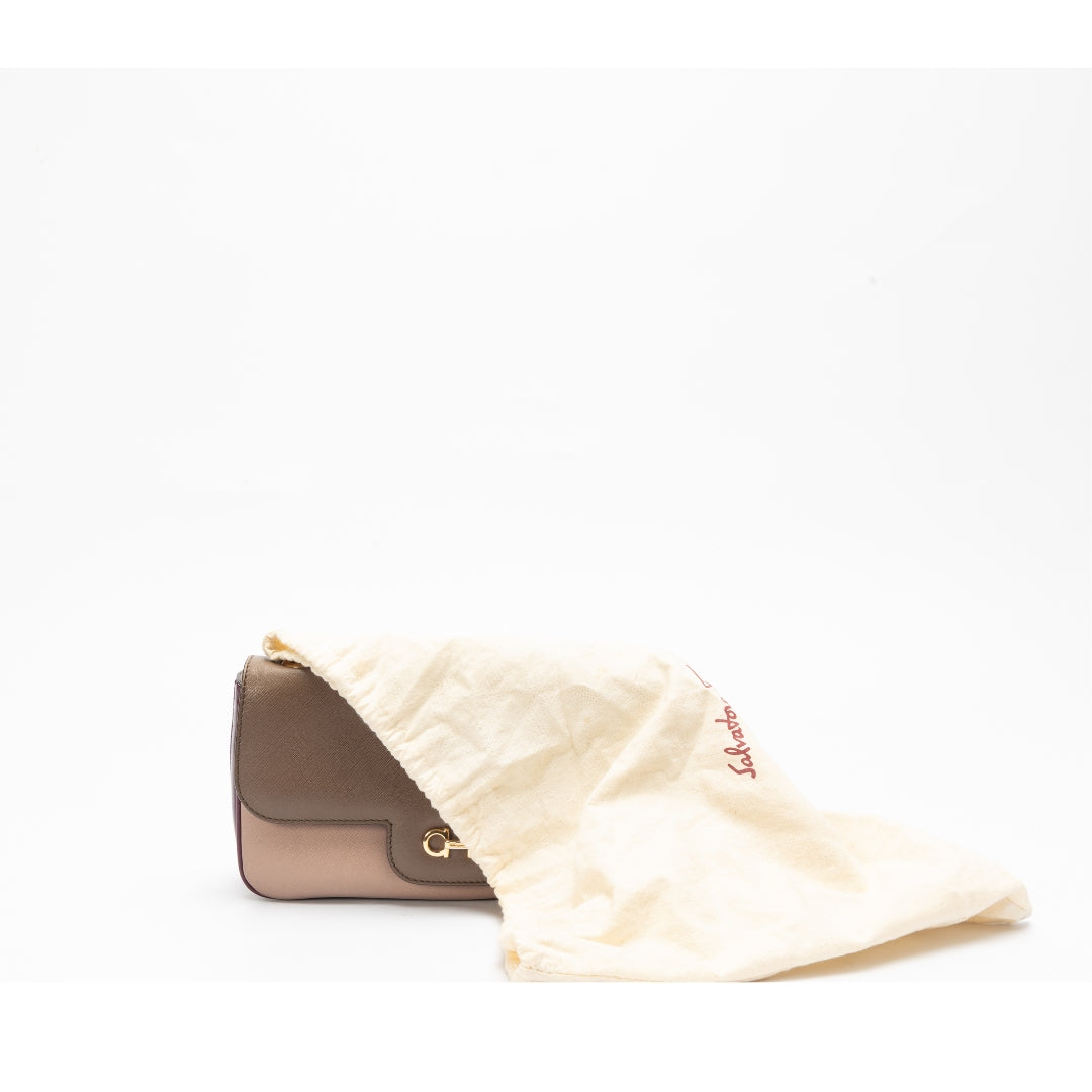 Salvatore Ferragamo Cream Saffiano Leather Rory Shoulder Bag