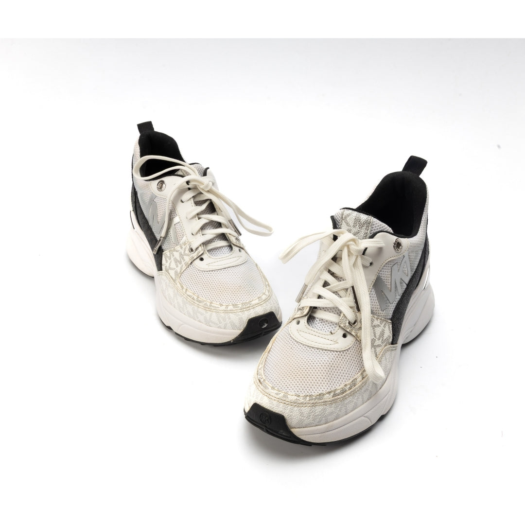 Michael Kors  Panelled Textured Lace Up Shoes