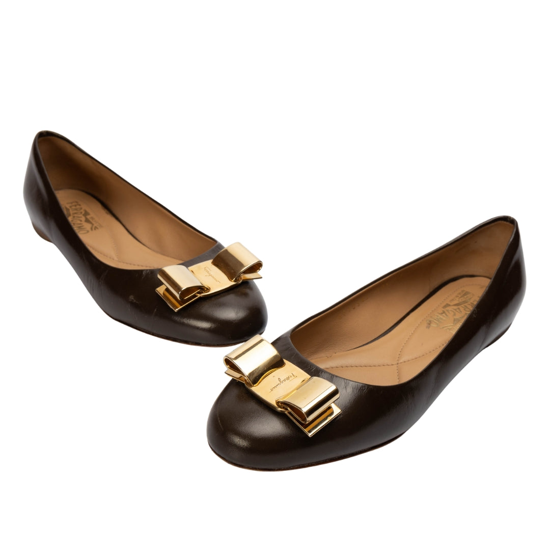Ferragamo Black Varina Ballet Flats