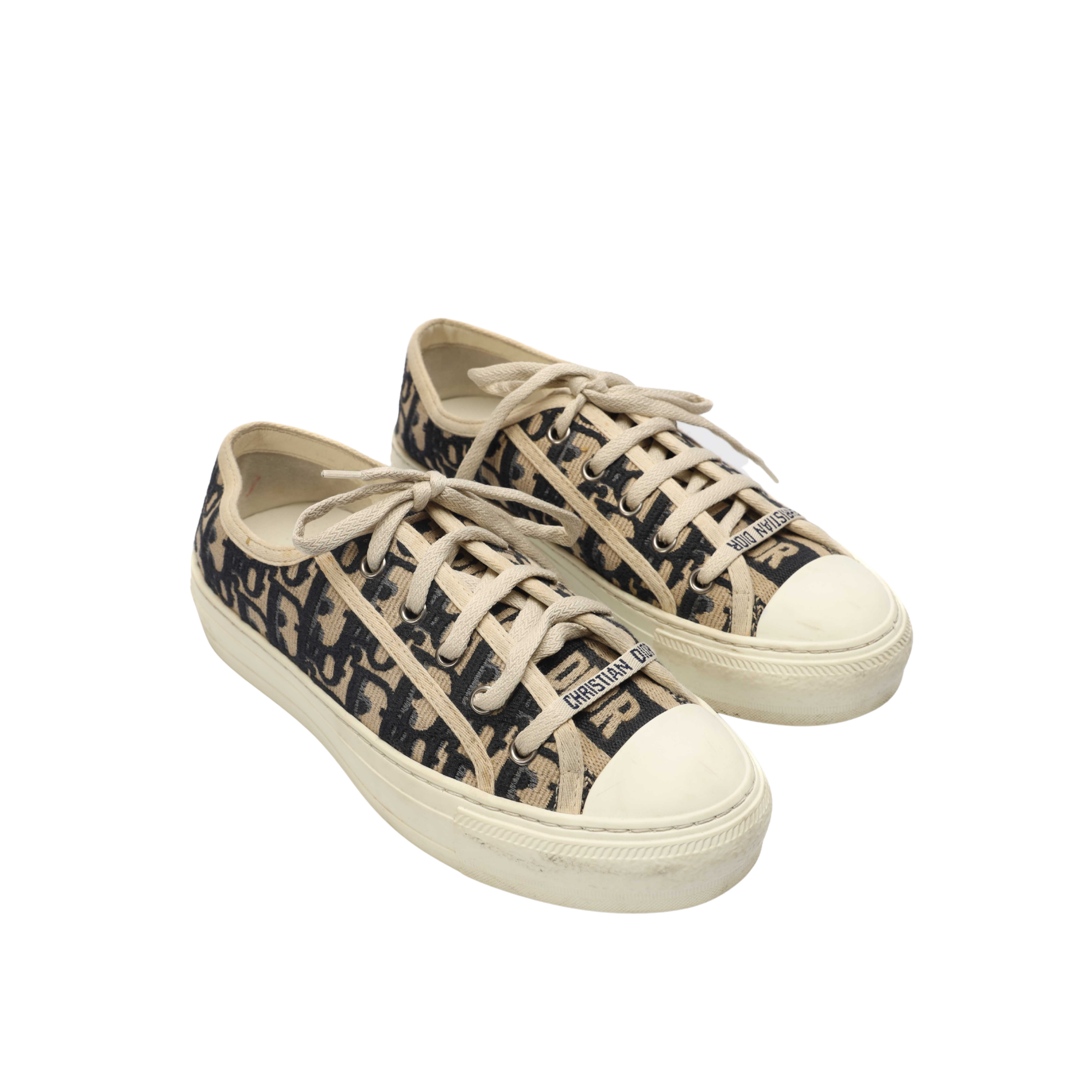 Dior Walk'n'Dior Sneaker