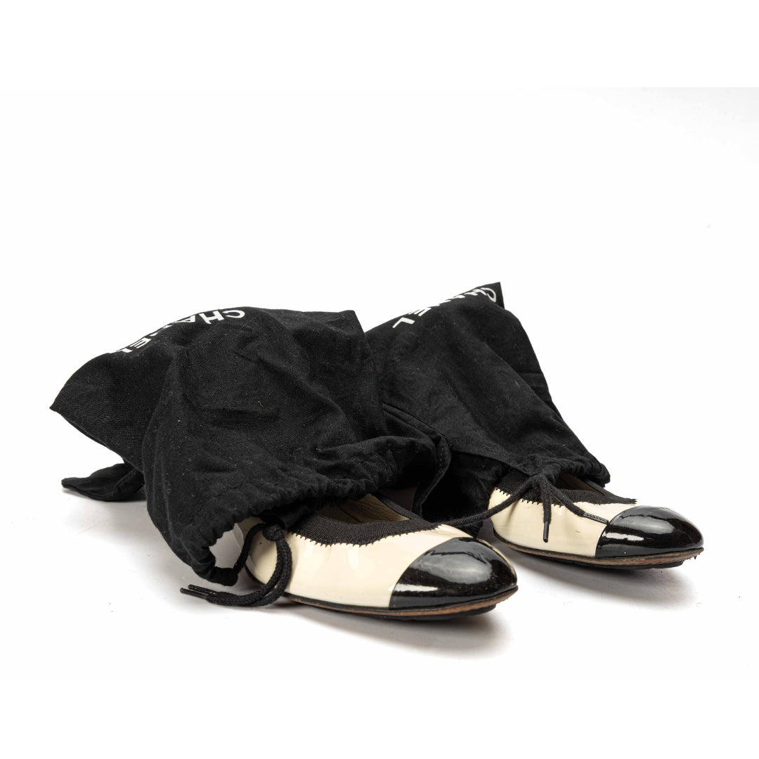 Chanel Scrunch Heeled Pumps