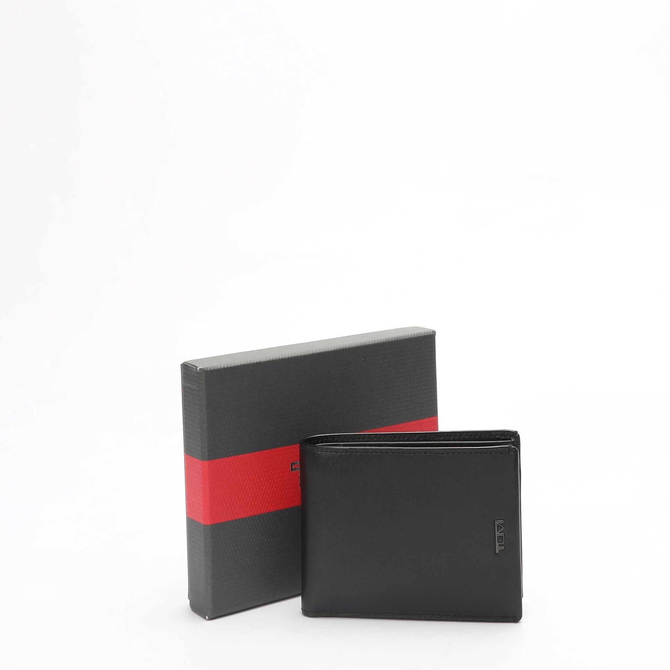 Tumi Nassau Slg Global Wallet W Coin Pocket