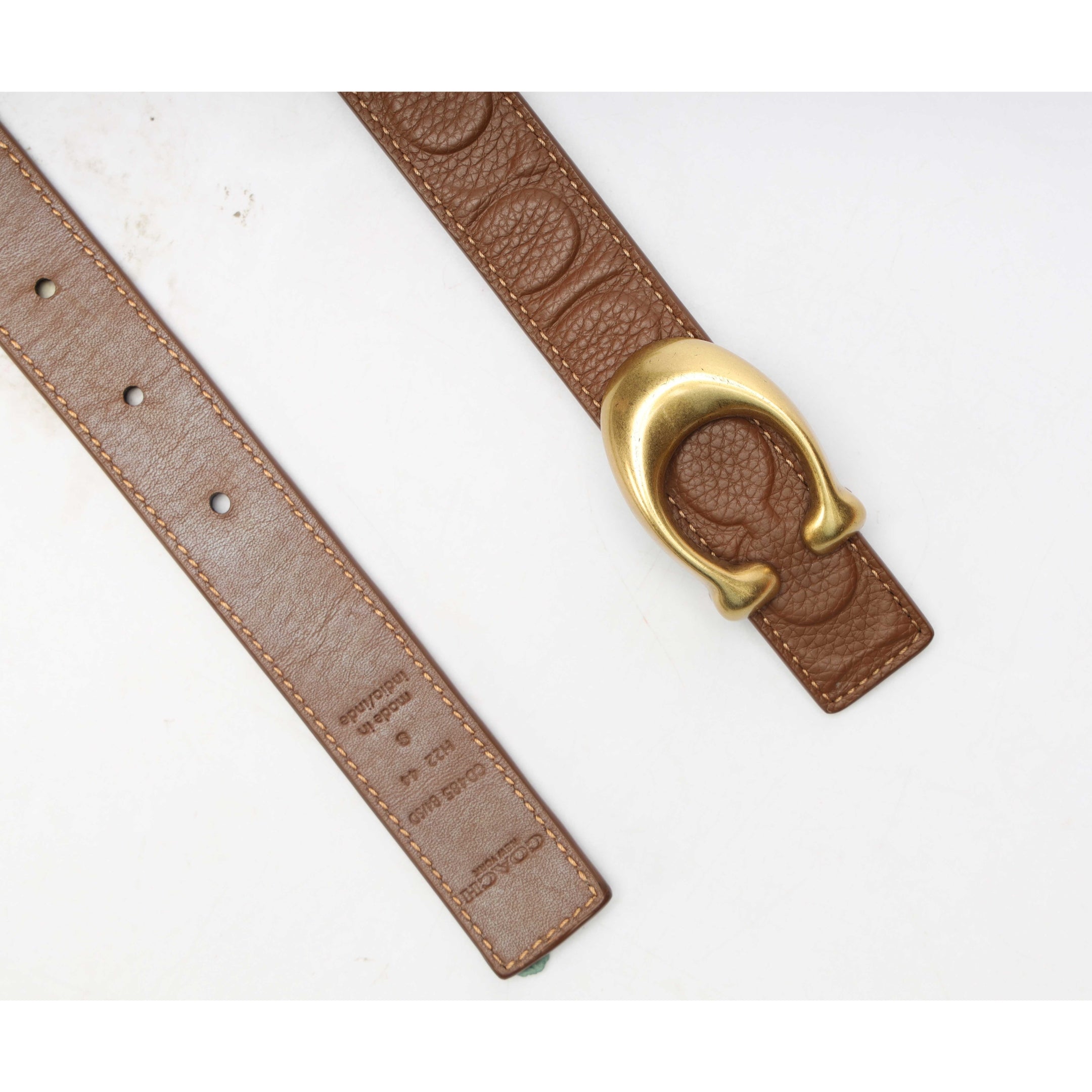 Coach Sculpted Signature Buckle Reversible Belt