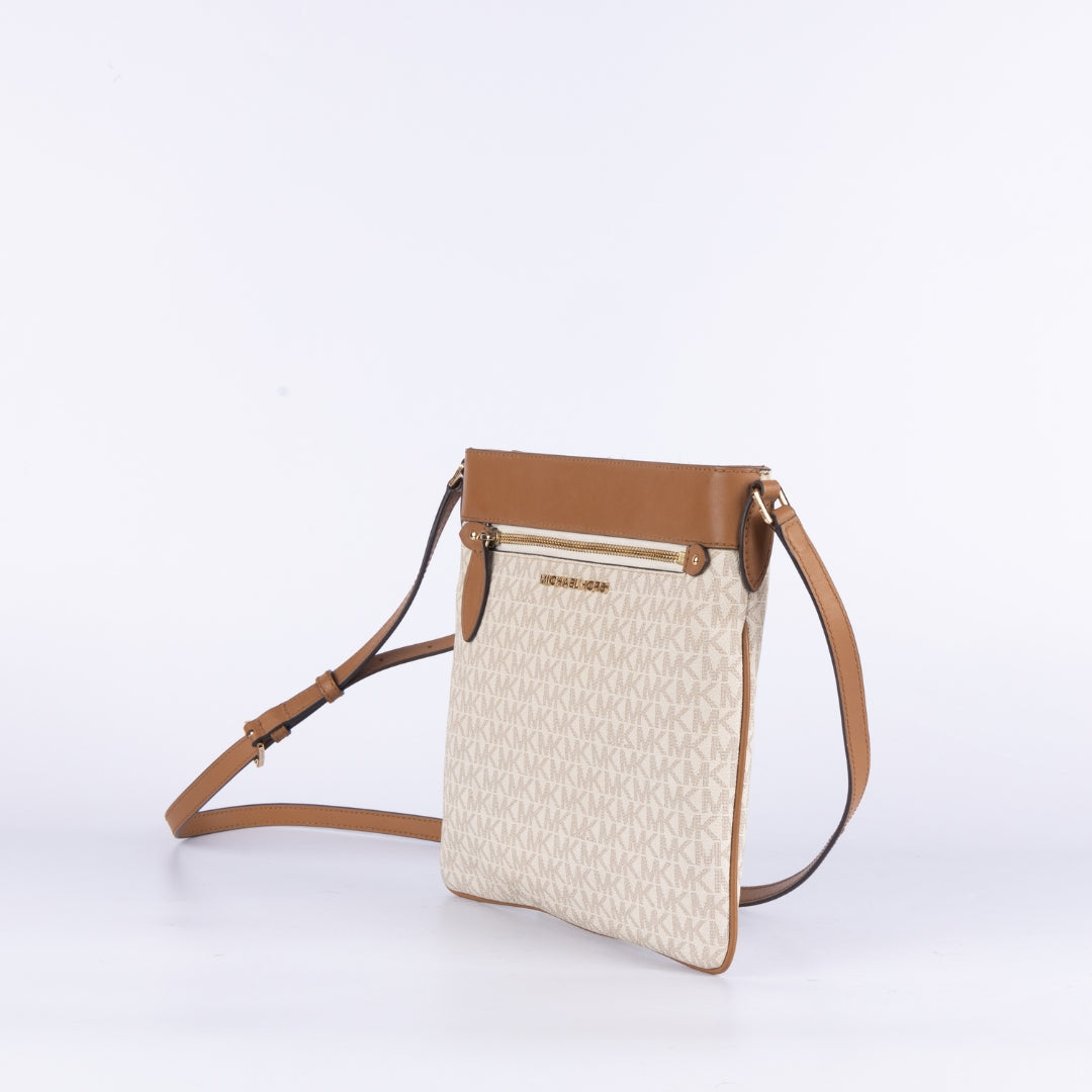 Michael Kors Vanilla & Acorn Jet Set Crossbody Bag