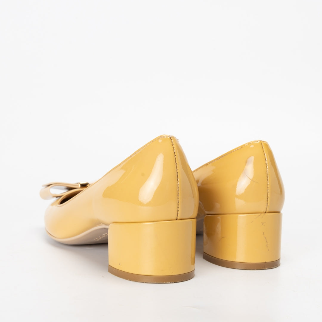 Salvatore Ferragamo Vara Bow Pumps