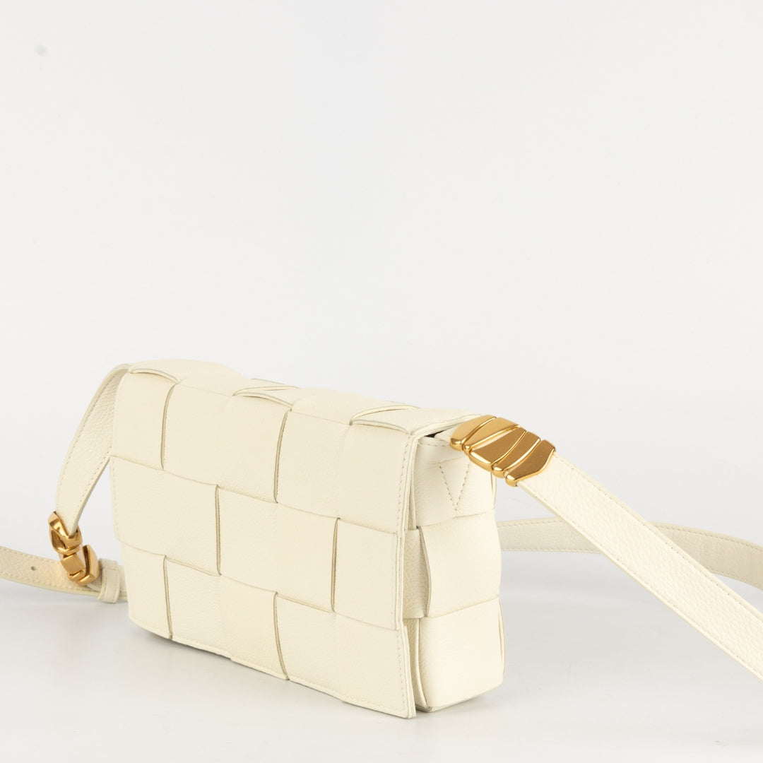 Bottega Veneta White Intrecciato Leather Cassette Crossbody Bag