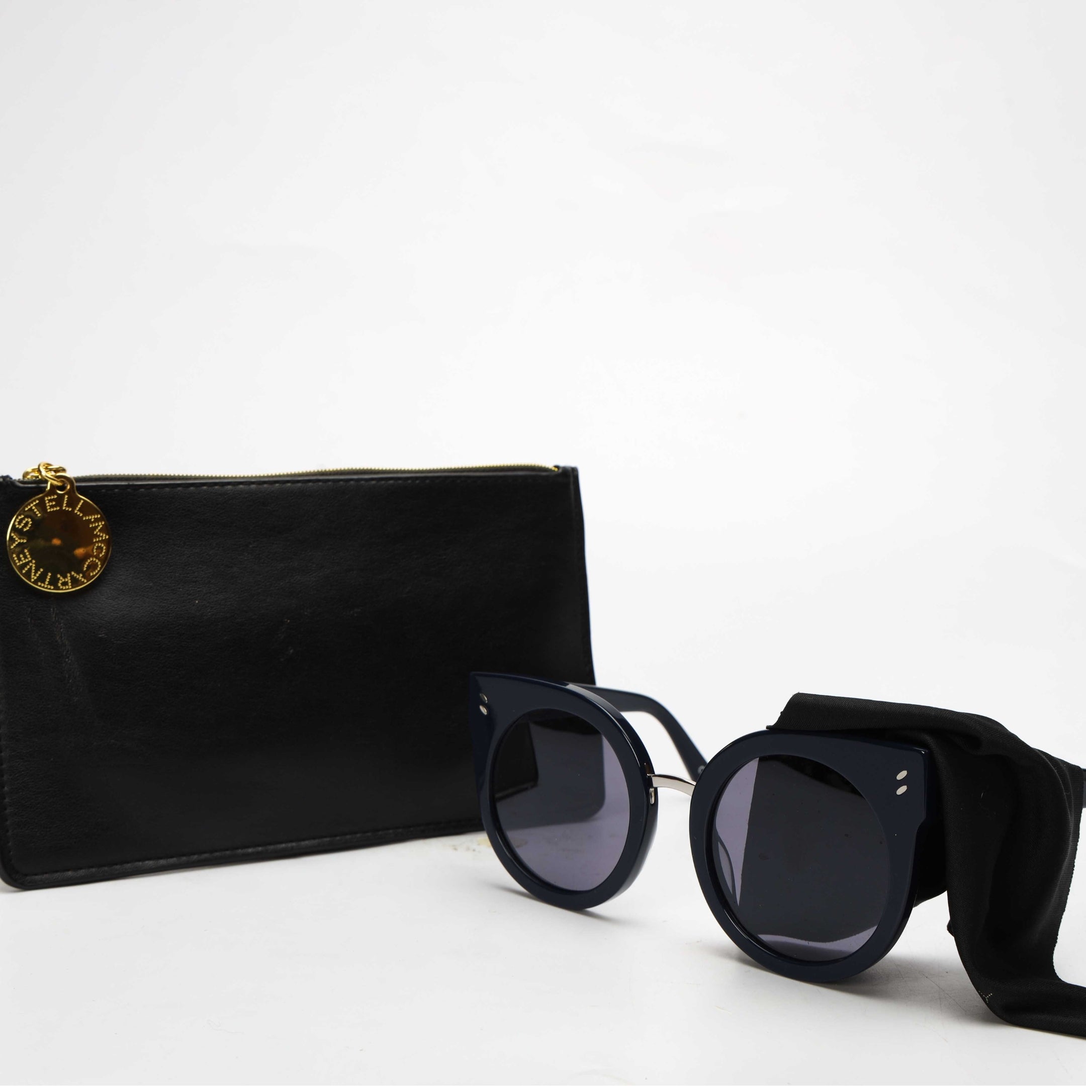 Stella Mccartney Black Cat Eye Round Sunglasses