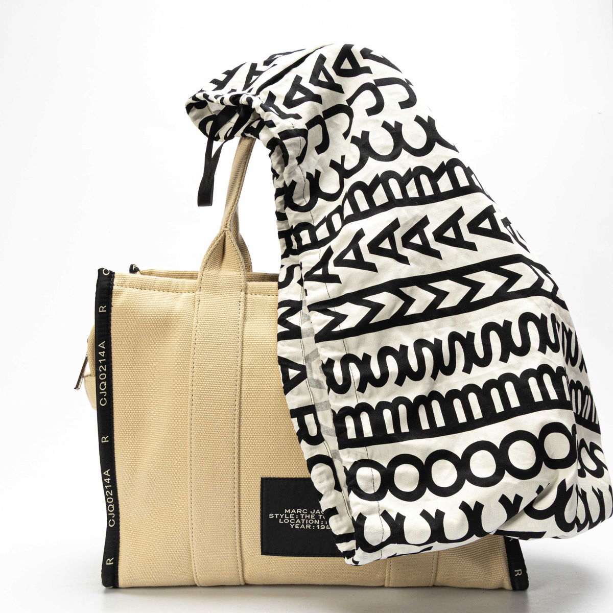 Marc Jacobs Beige Tote