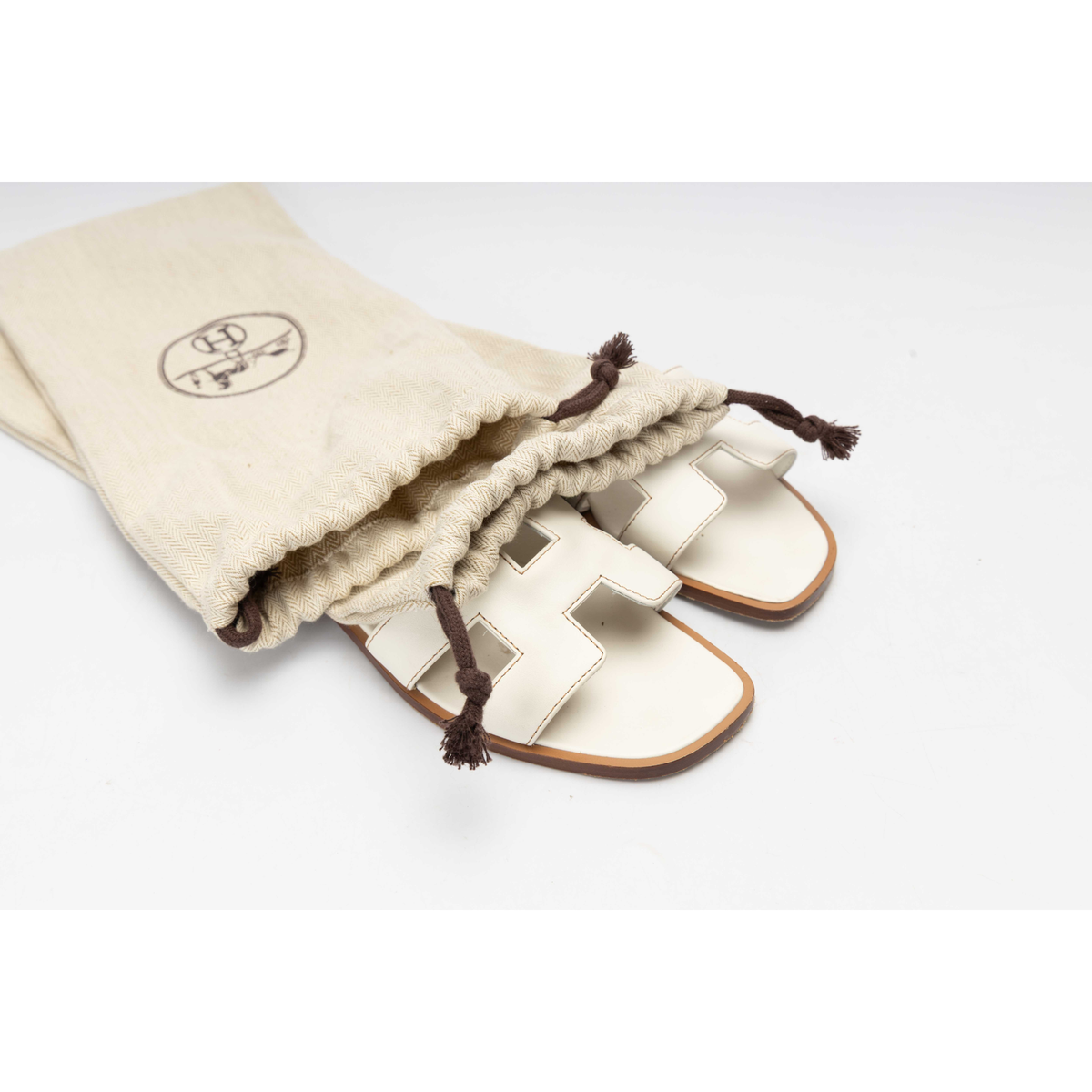 Hermes White Oran sandal