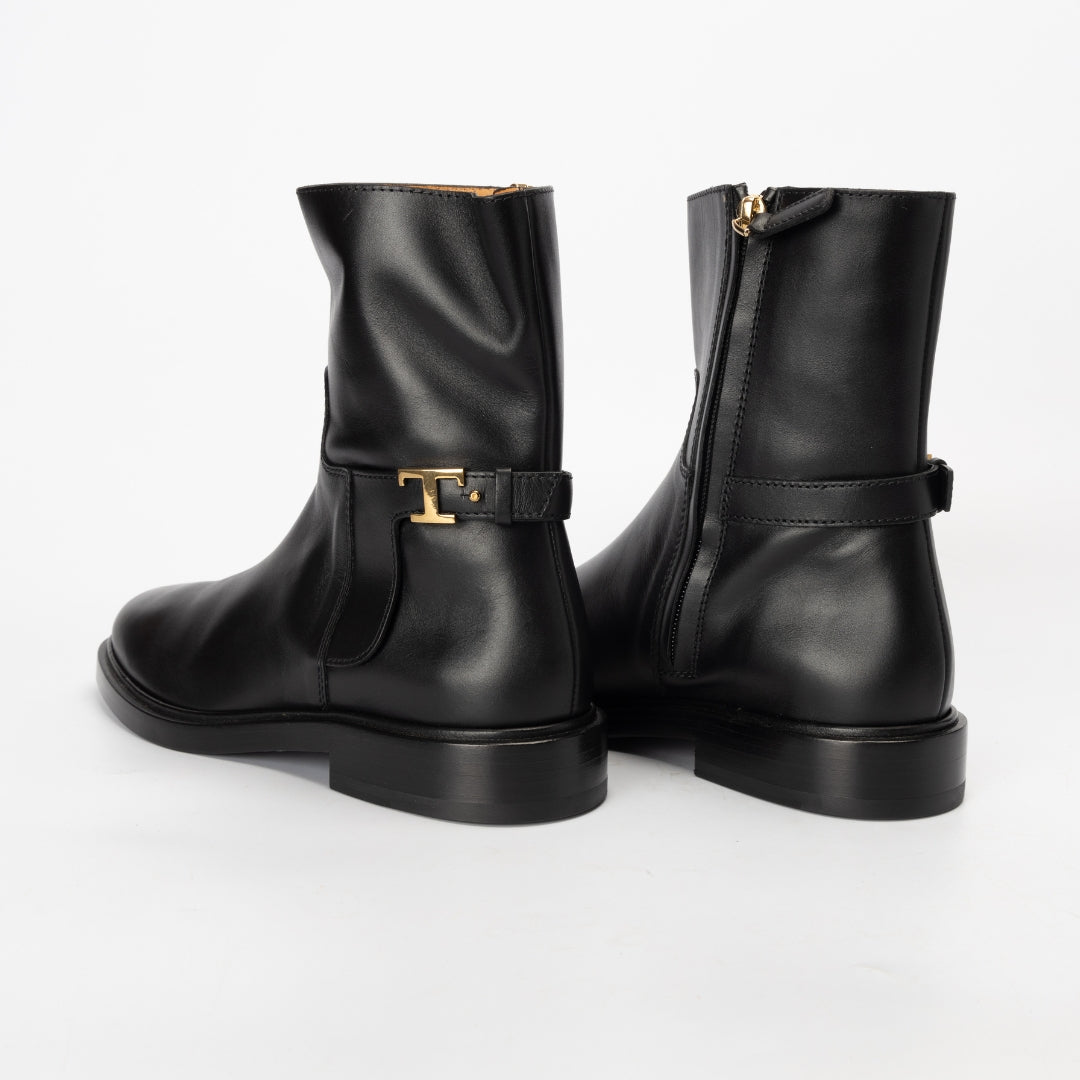 Tod's Black Leather Ankle Boots