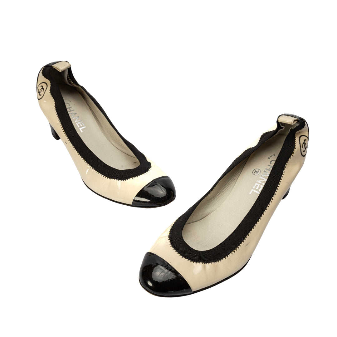 Chanel Scrunch Heeled Pumps