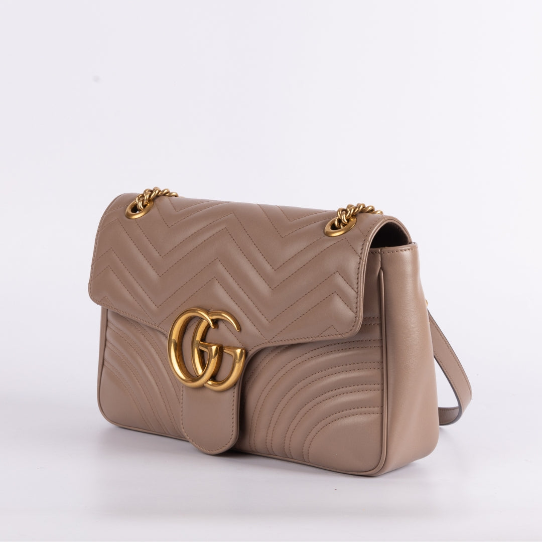 Gucci GG Marmont Medium Shoulder bag