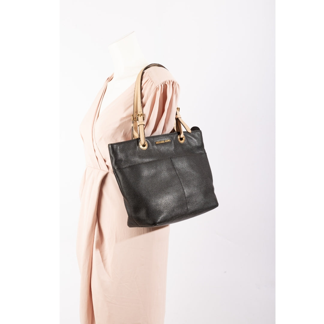 Michael Kors Signature Shoulder Bag