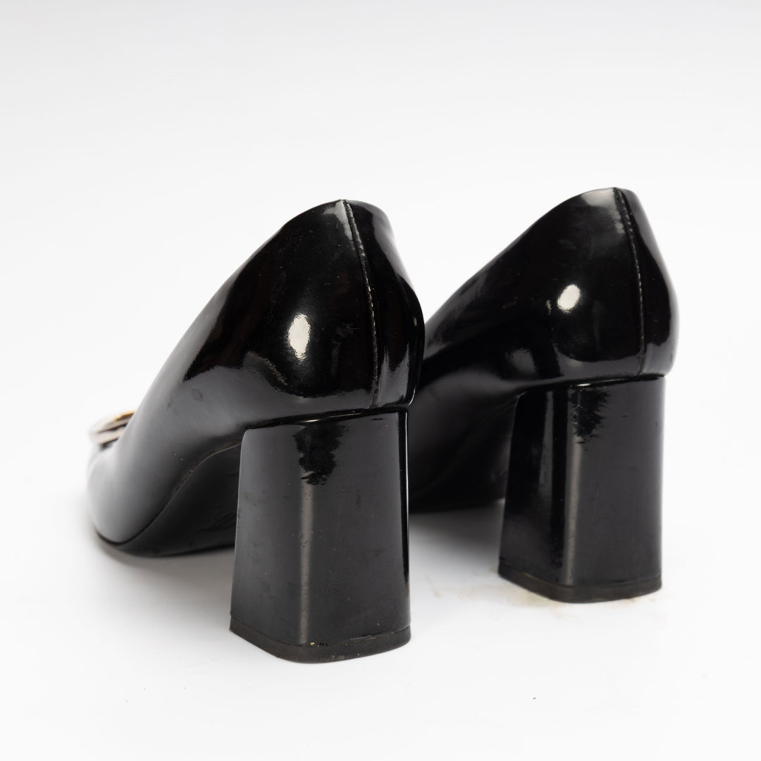 Louis Vuitton Black Madeleine Logo Block Heel Pumps