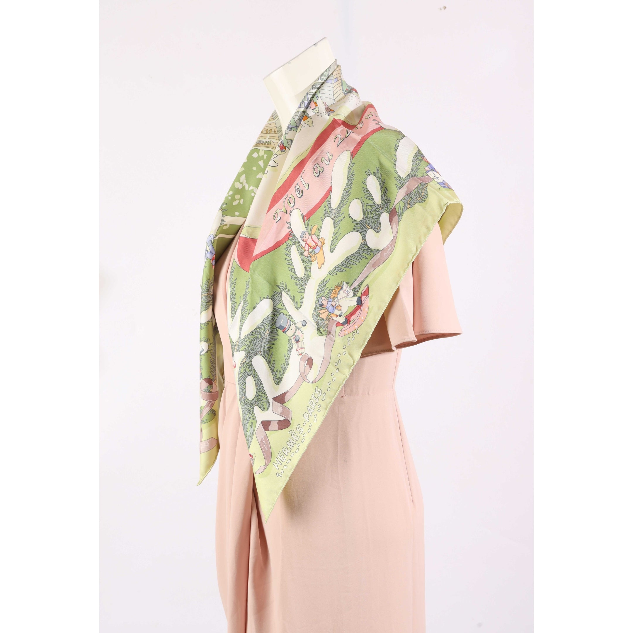 Hermes Noel 24 au Rue Faubourg Silk Scarf