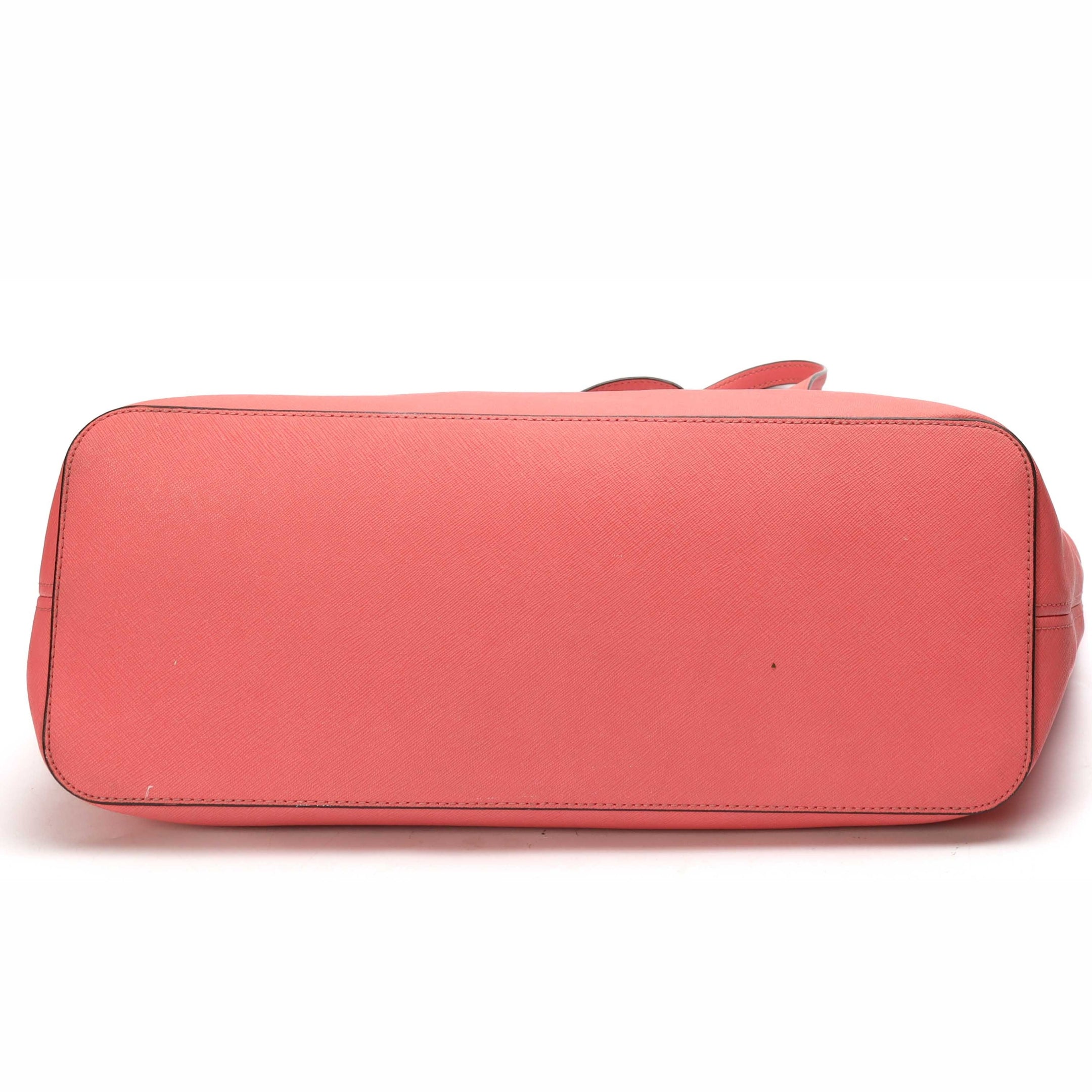 Michael Kors Jet Set Peach Zip Tote Bag