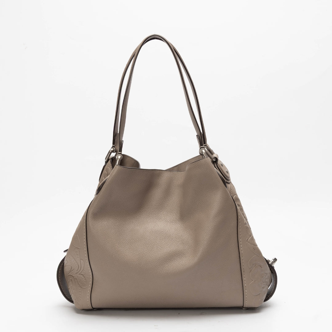 Coach Edie Shoulder Bag 31