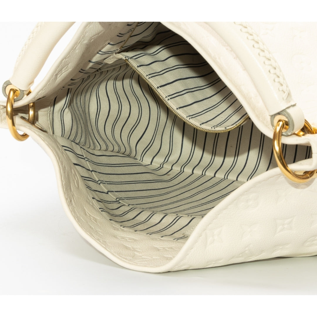 Louis Vuitton Monogram Artsy Bag
