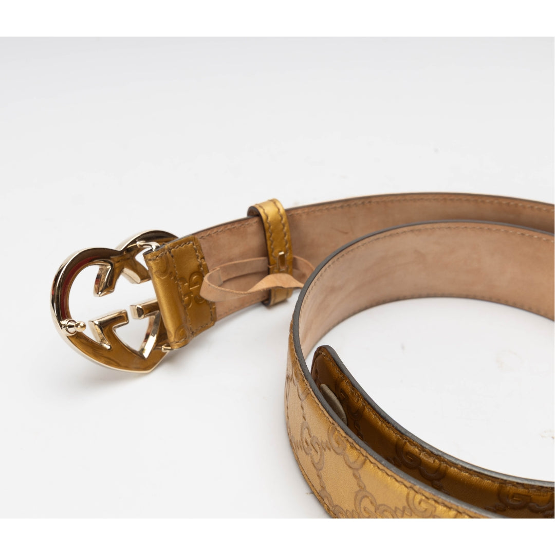 Gucci GG Canvas Lovely Heart Buckle Belt