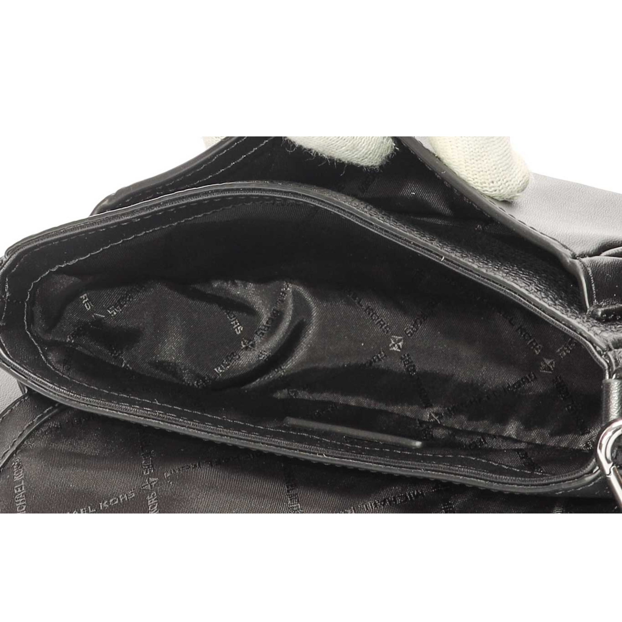 Michael Kors Black Jet Set Travel Crossbody Bag