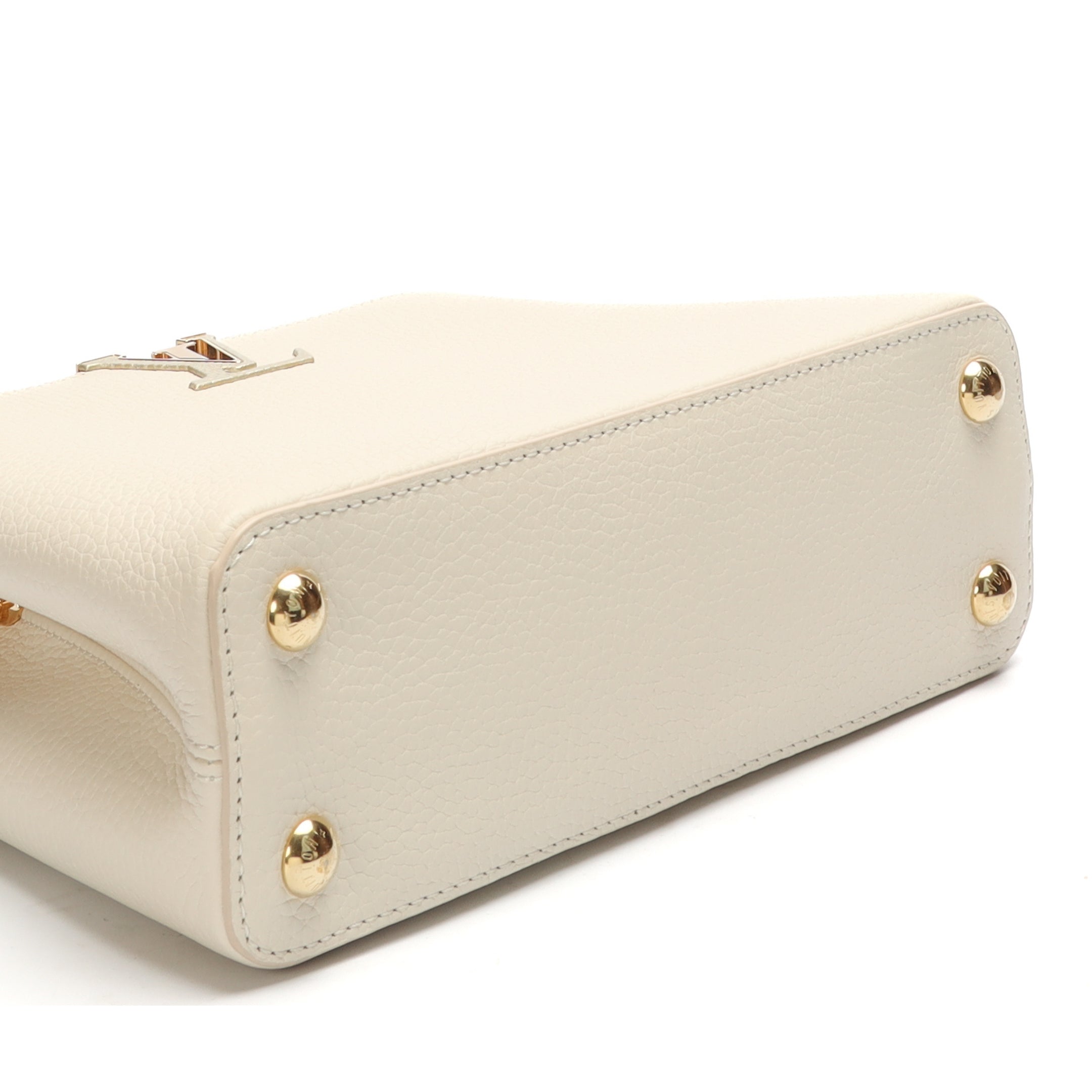 Louis Vuitton Capucines BB Stachel