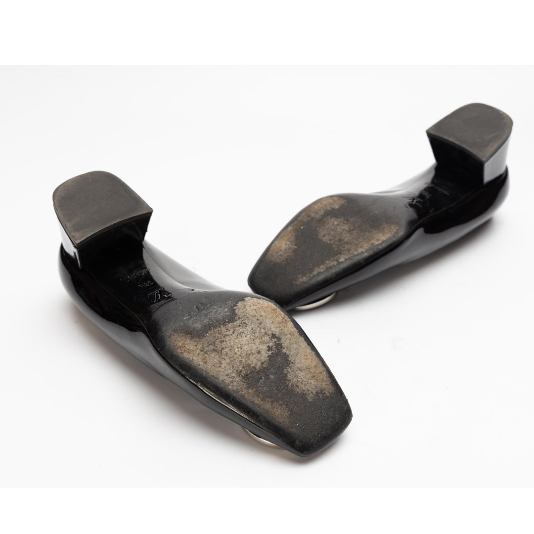 Louis Vuitton Black Madeleine Logo Block Heel Pumps