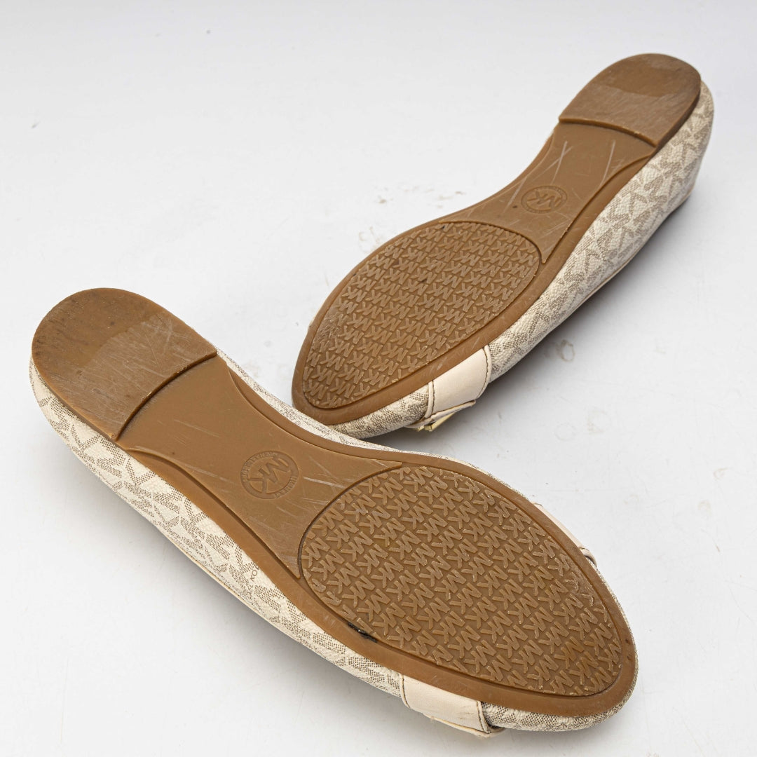 Michael Kors Vanilla Jilly Logo Ballet Flat
