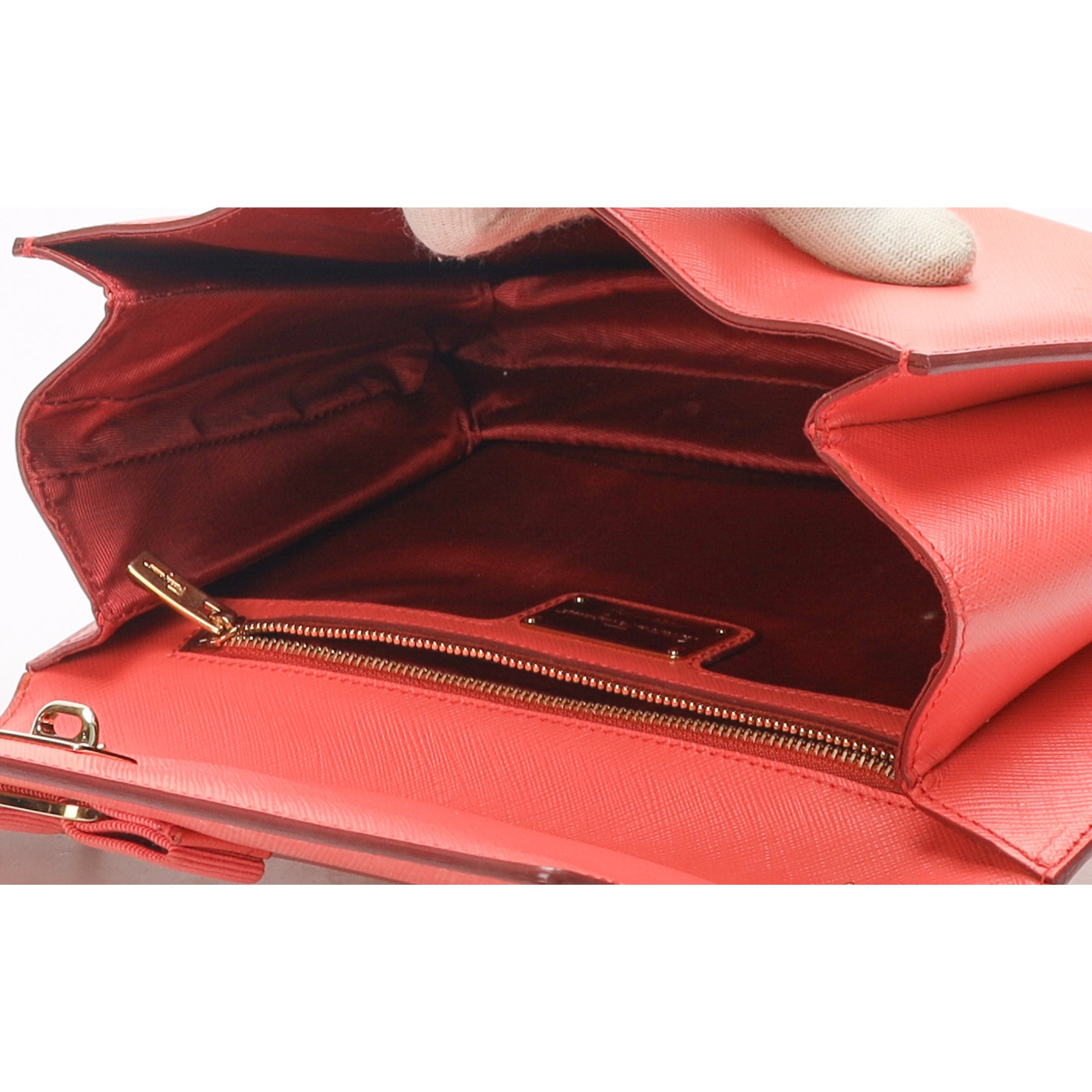 Salvatore Ferragamo Red Vara Bow Chain Sling Bag