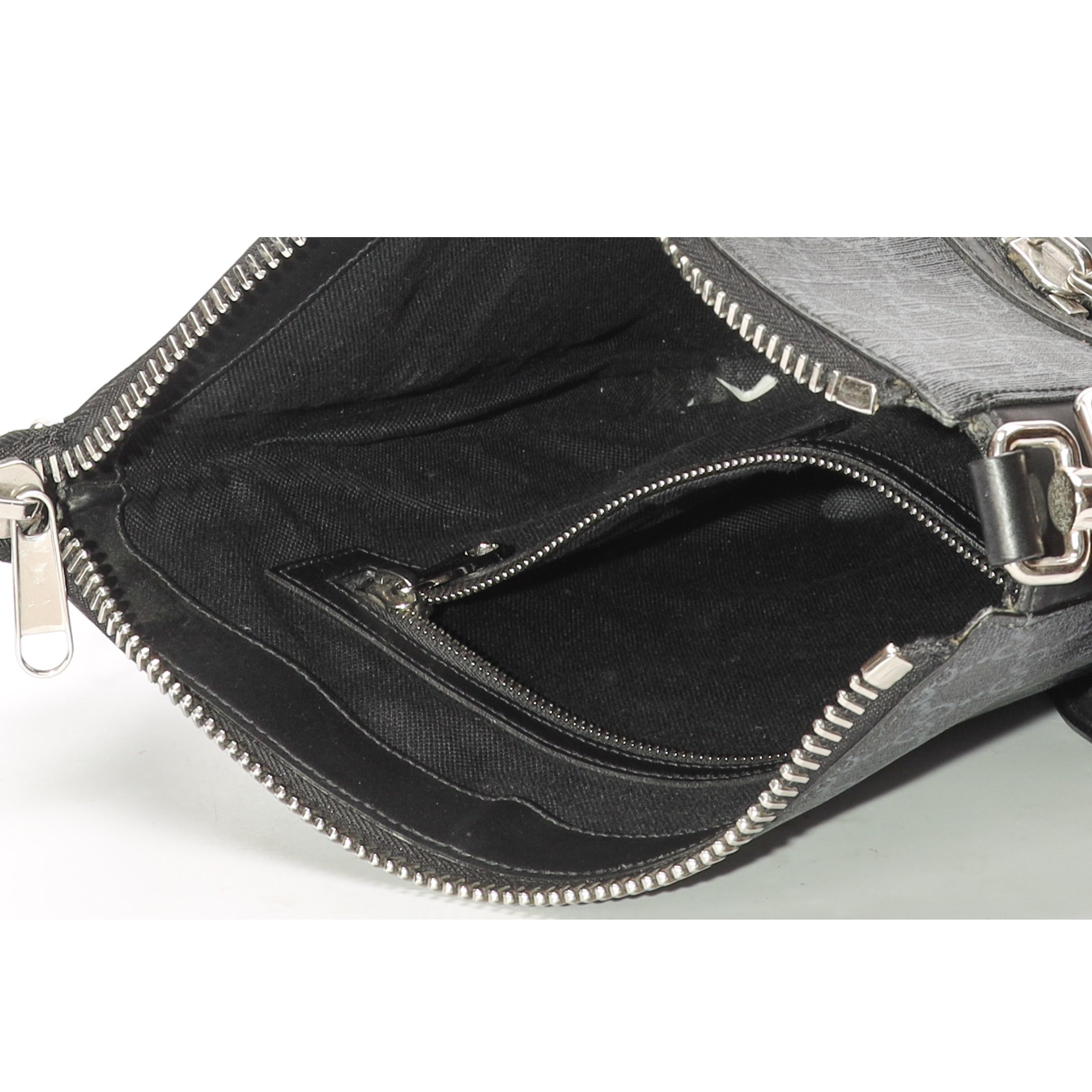 Gucci GG Black Messenger Bag