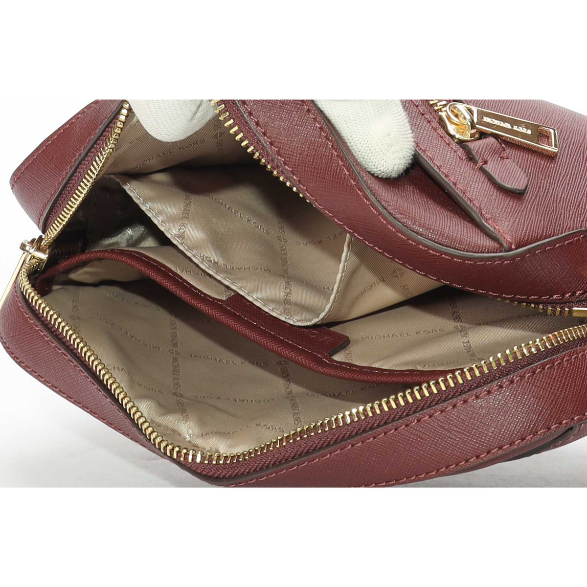 Michael Kors Cherry Jet Set Cross Body Bag