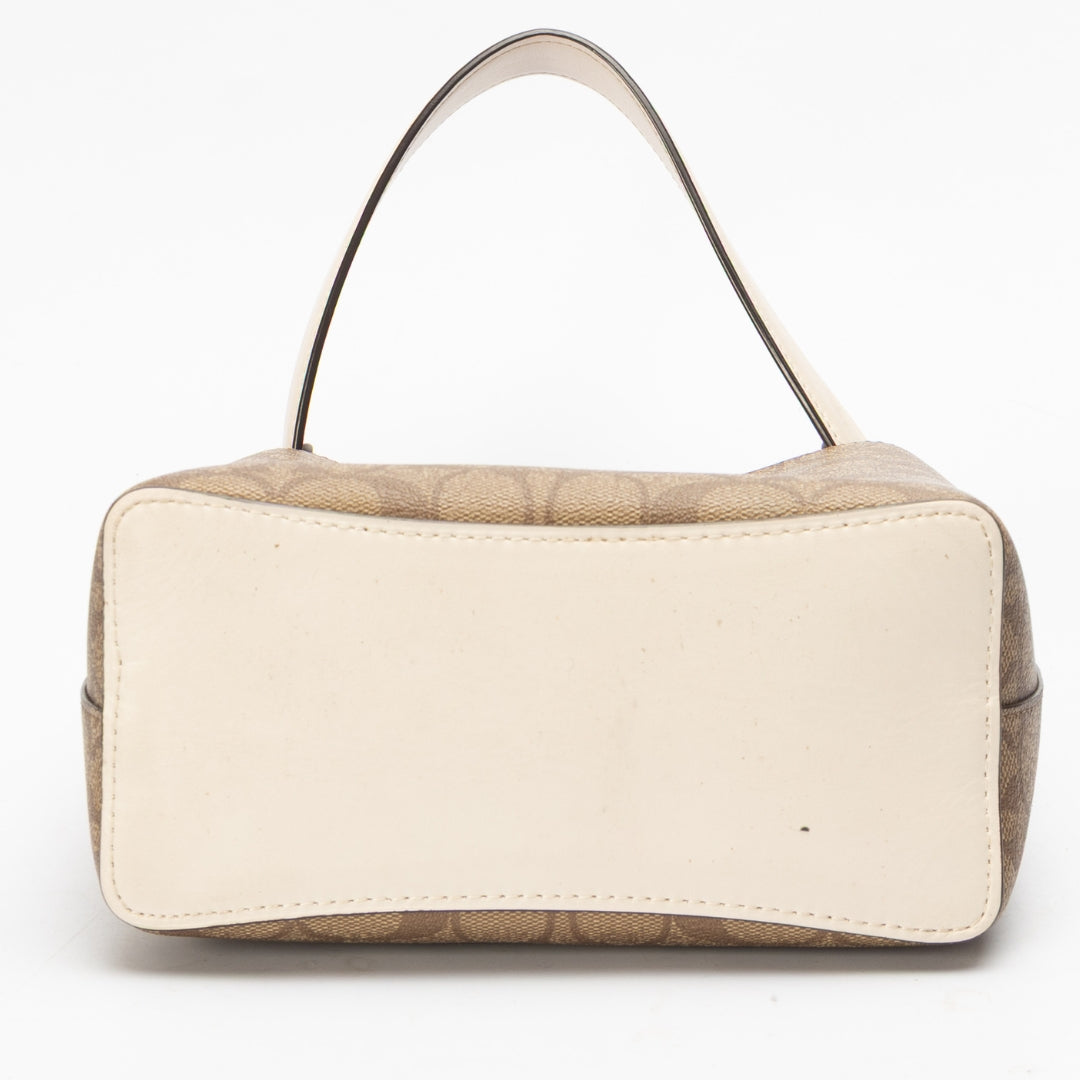 Coach Signature Town Bucket Bag