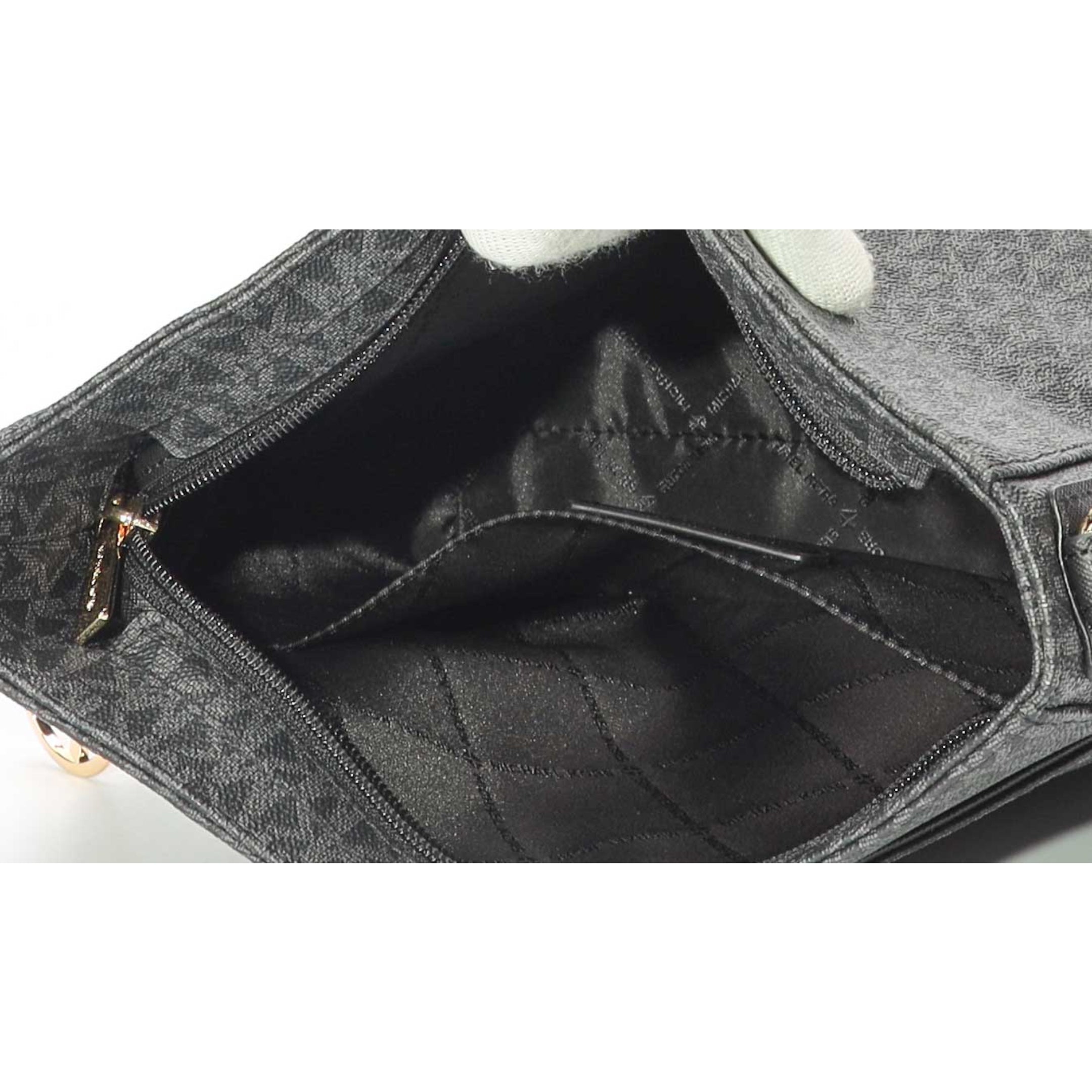 Michael Kors Jet Set Black Travel Logo Messenger Bag